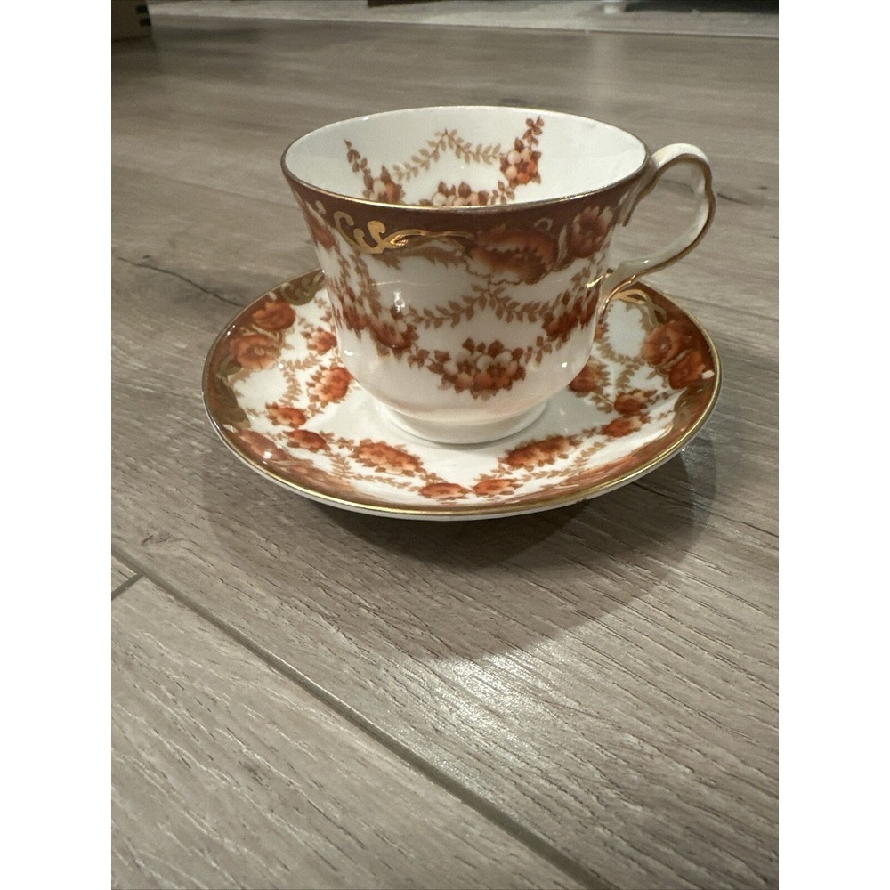 Vintage Collingwoods Bone‎ China, England Teacup and Saucer